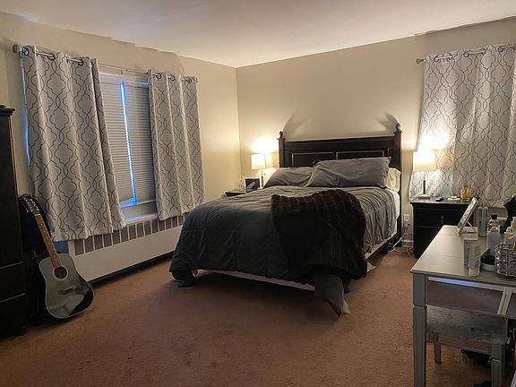 3rd image of 230 Grant Ave Floor 2