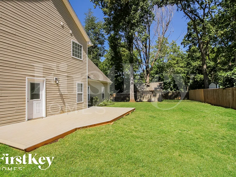 6205 Robert St — Photo 14