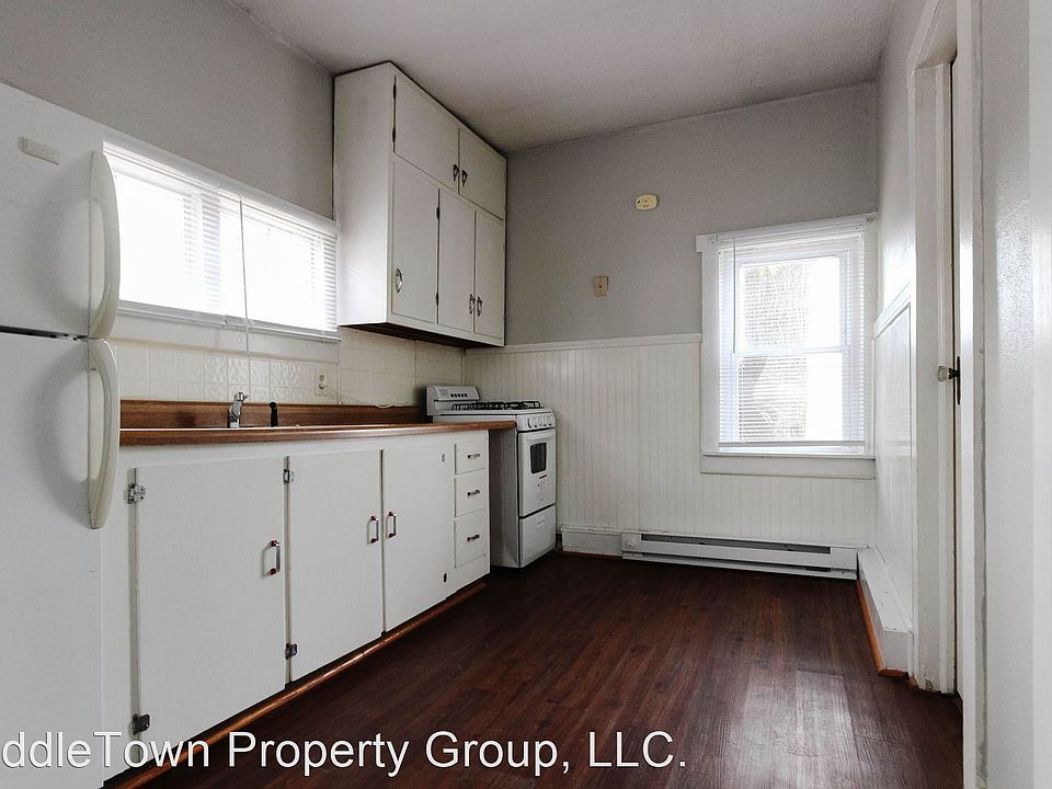 1st image of 1711 1/2 N Ball Ave