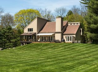 1313 Old Academy Rd, Fairfield, CT 06824