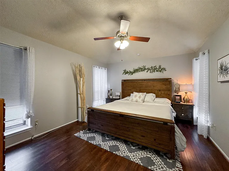 2909 Laurelridge Dr — Photo 22