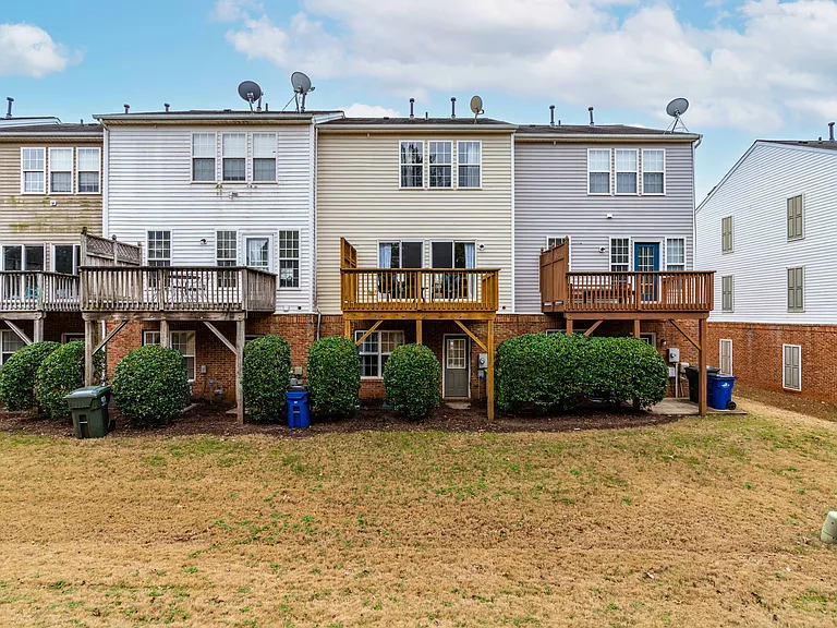 5334 Berry Creek Cir — Photo 26