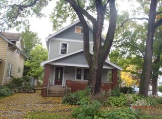 957 Innes St NE, Grand Rapids, MI 49503