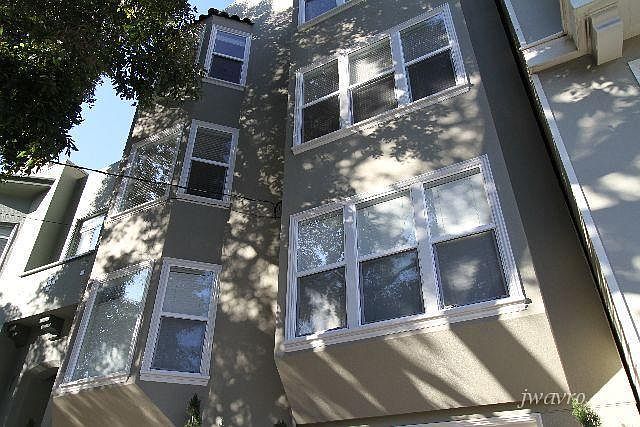 1st image of 606 Lake St #610