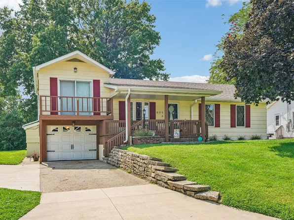 605 E 23rd St S, Newton, IA 50208