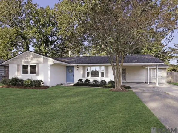 2156 E Contour Dr, Baton Rouge, LA 70809