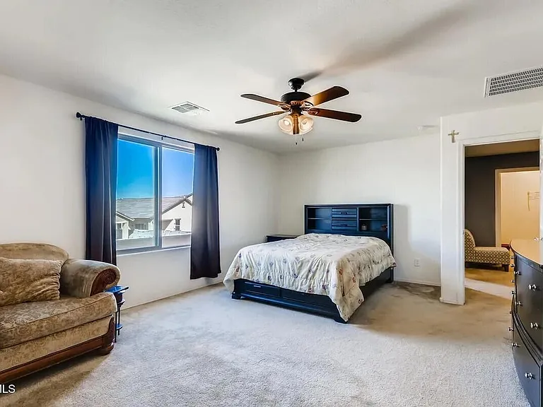 6144 W Freeway Ln — Photo 11