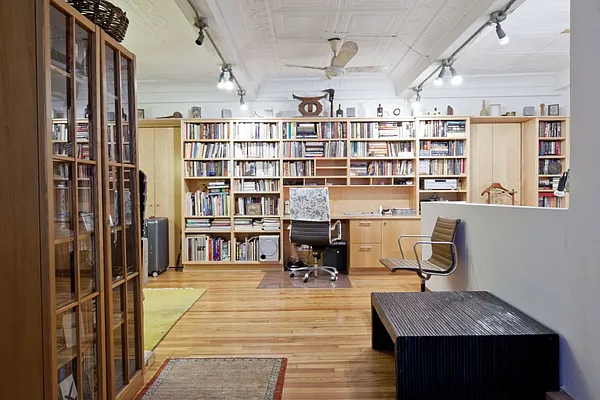 Rented by Skygroup Realty | media 18