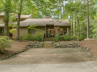 1 Pinnacle Rd, Durham, NC 27705