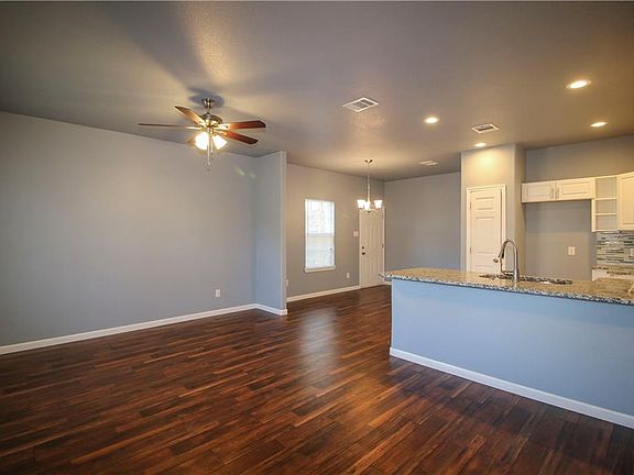 5th image of 8537 Sussex Ct