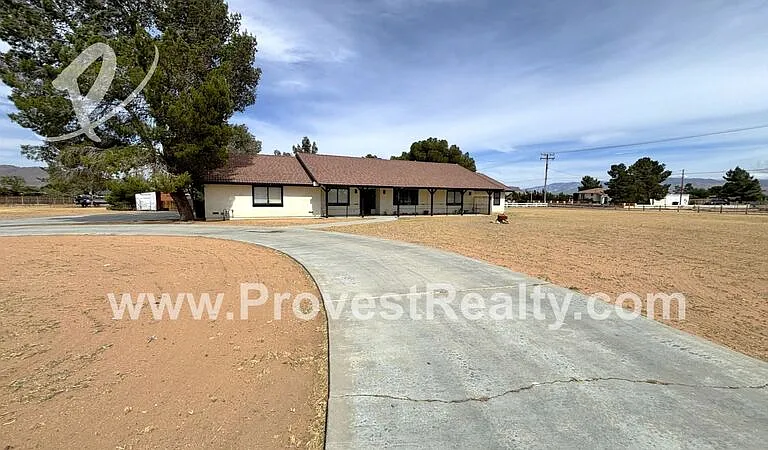 14945 Flathead Rd — Photo 2