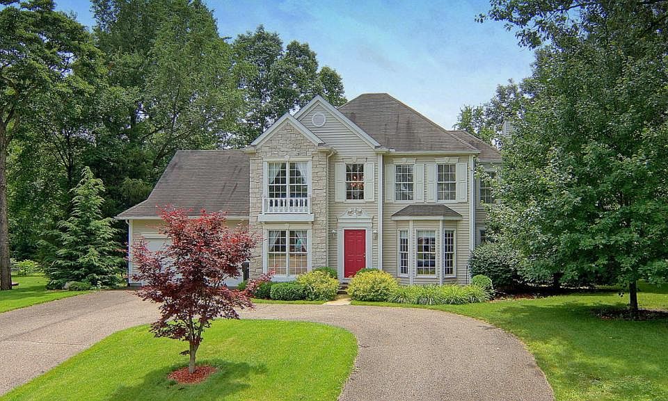 1st image of 1528 Justice Ln