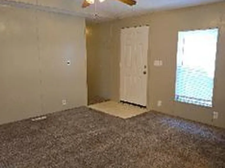 333 N Meldrum St #2 — Photo 4