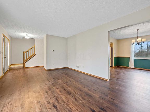 4th image of 257 Cherrystone Dr S