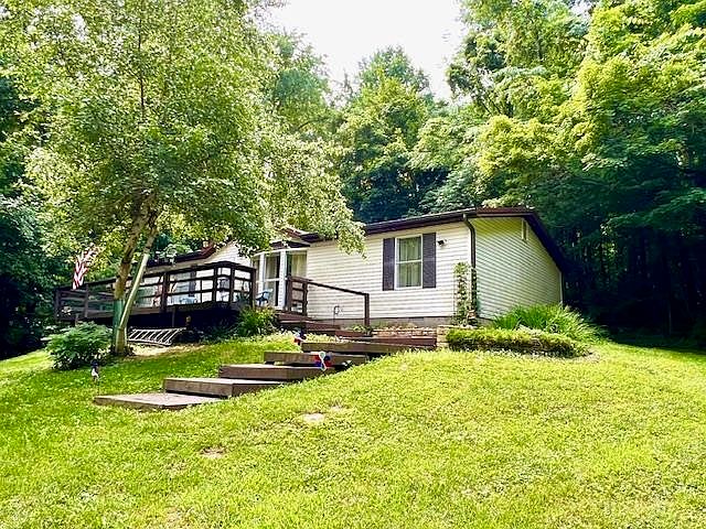 1st image of 653 W River Dr