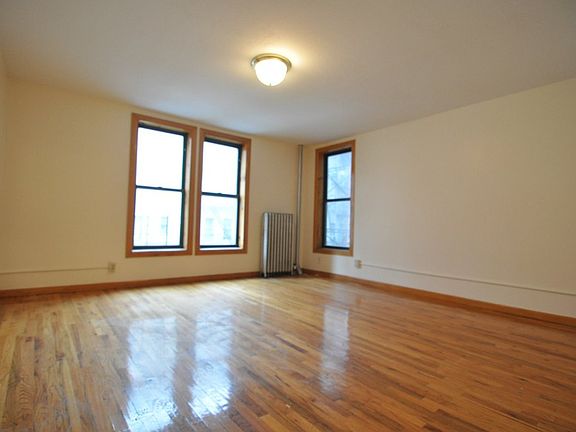 4th image of 60 W 129th St APT 5A