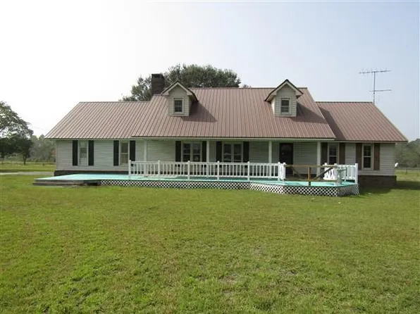3487 E Hencart Rd, Glennville, GA 30427