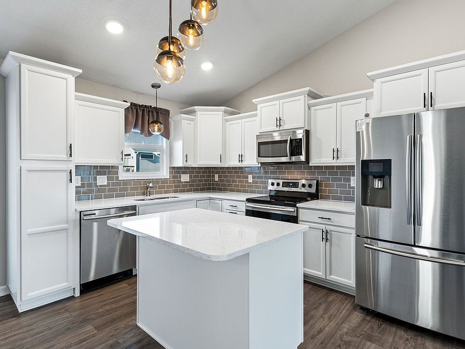 1st image of 3316 NE 5th Ln