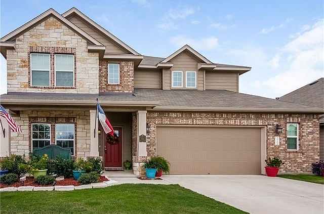 1st image of 376 Bottle Brush Dr