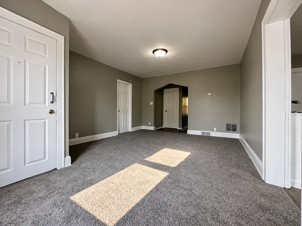 318 27th Ave N, 318 27th Ave N Unit 1, Minneapolis, MN 55411