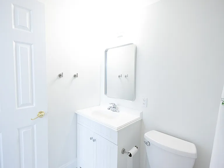 1521 Margaret Ct — Photo 15