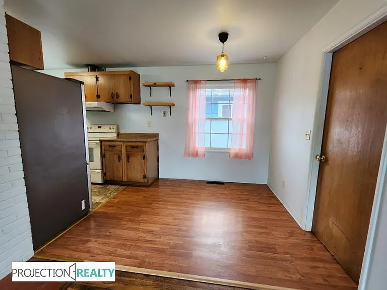 5110 N Newark St — Photo 5