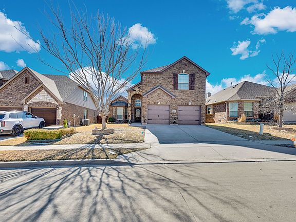 4th image of 5613 Spirit Lake Dr