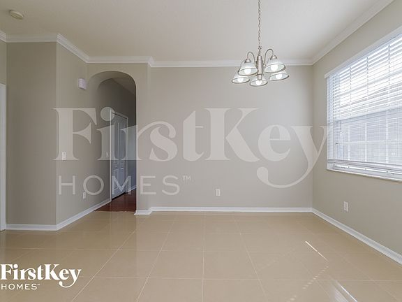 4th image of 1320 Brooke View Dr