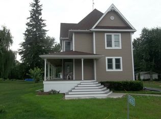 W2701 Saint Charles Rd, Chilton, WI 53014