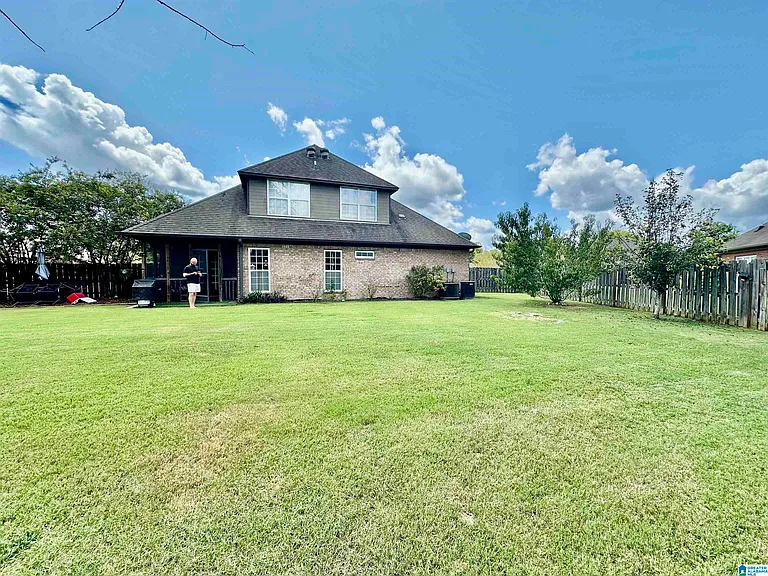 277 Creekside Ln — Photo 37