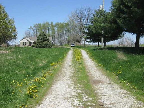 2nd image of 9729 E County Road 675 S