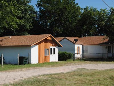 2221 W 14th St, Sulphur, OK, 73086