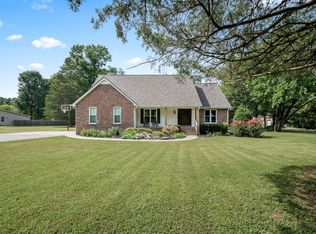 5722 Constantine Dr, Rockvale, TN 37153