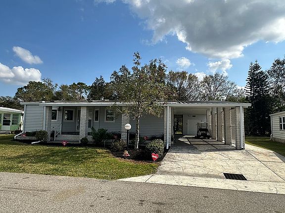 2nd image of 4607 Arlington Park Dr