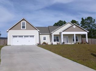 106 Tupelo Ct, Jacksonville, NC 28546