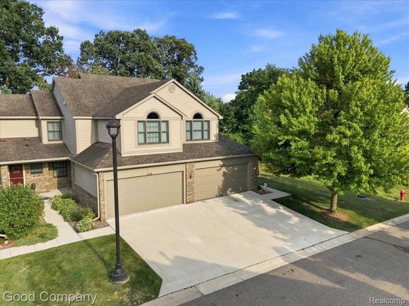 45117 Coachman Ct