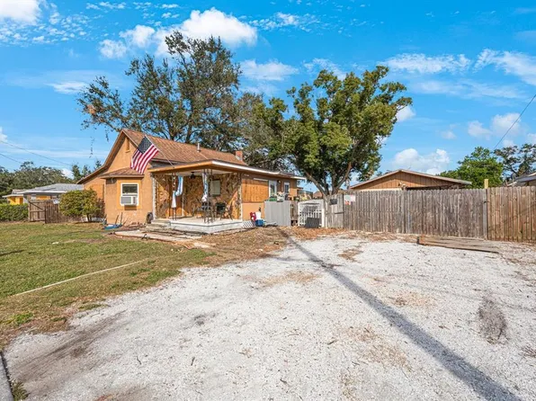 162 3RD STREET NW, LARGO, FL 33770