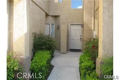 Building Photo - 2130 Almeria St #102