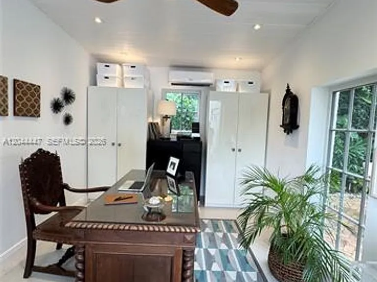 1223 Lisbon St #1 — Photo 36