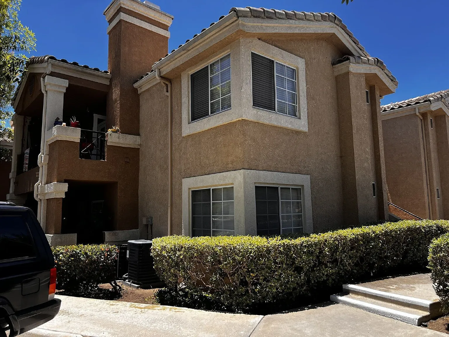 2 bed, 2.0 bath, 968 sqft, $3,100 — Photo 3