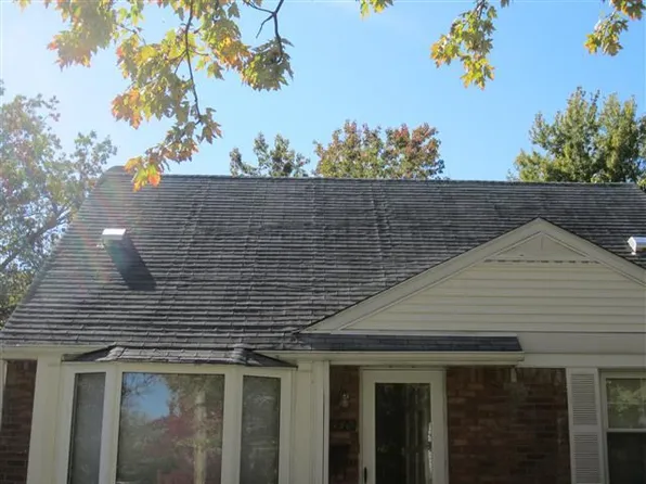 640 Fairwood St, Inkster, MI 48141