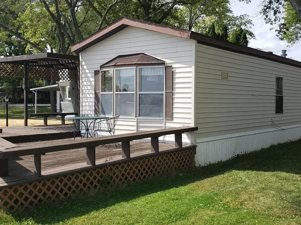 246 Orchard Island Rd, Russells Point, OH 43348