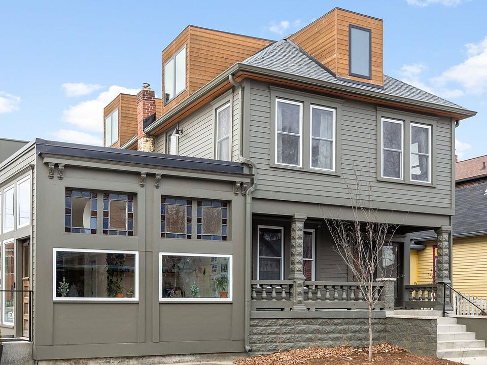 1st image of 975 Hosbrook St #B