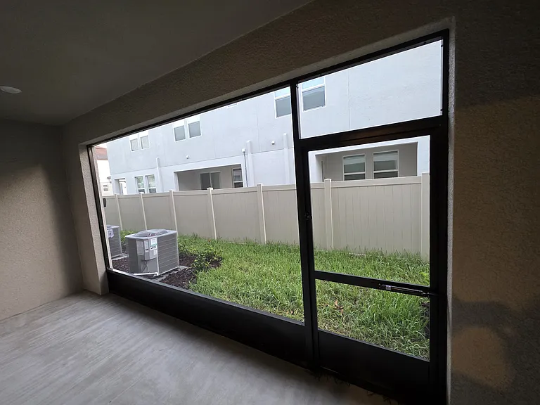 Patio- Screened