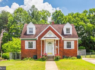 922 Nichols Dr, Laurel, MD 20707