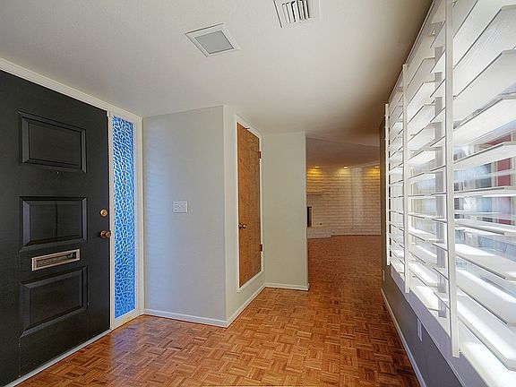 Entry Foyer