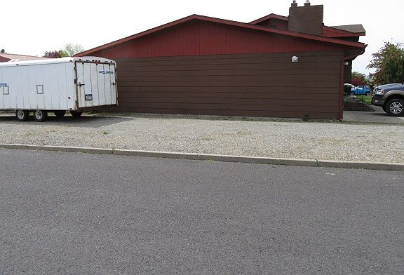 2nd image of 4124 E Carlisle Ave