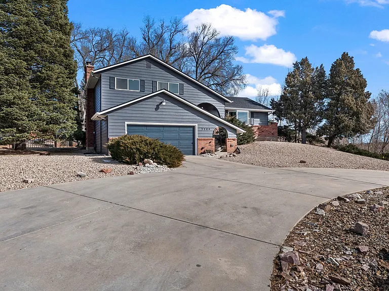 3204 Valley Hi Ave — Photo 2