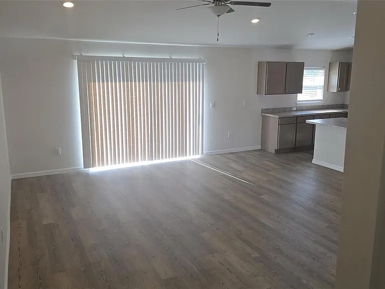 8398 SW 138th Pl — Photo 16