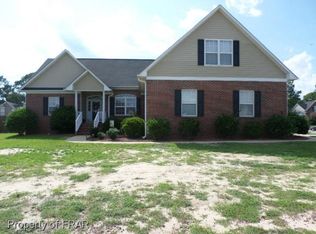 5606 Spreading Branch Rd, Hope Mills, NC 28348